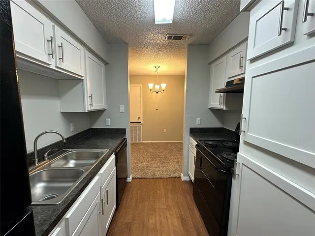 $810 | 9696 Walnut Street, Unit 713, Dallas, TX 75243