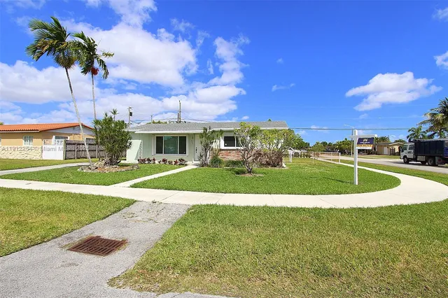 $2,800 | 6203 Southwest 108th Place, Miami, FL 33173