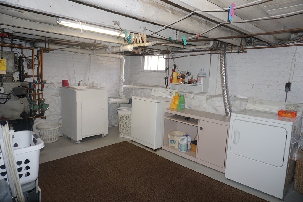 28 Lennon Street Gardner, MA 01440 - Photo 23 of 30 a utility room with dryer and washer
