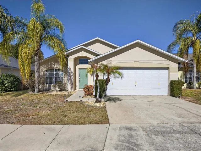 $389,900 | 17321 Woodcrest Way, Clermont, FL 34714