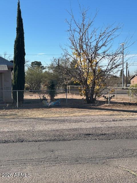 1905 East 8th Street Douglas, AZ 85607 - Photo 14 of 21 IMG_0523