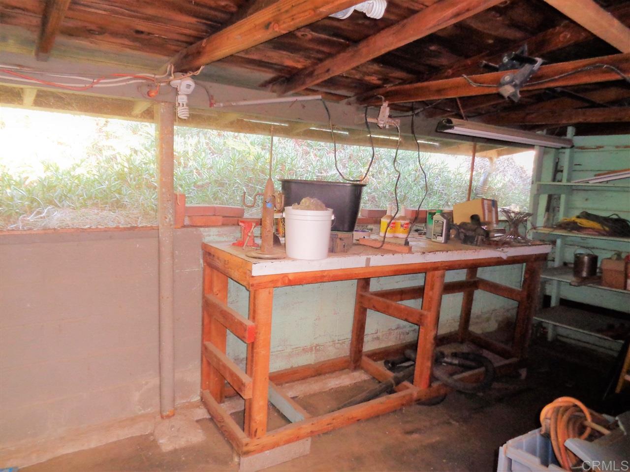 2319 Old Colony Road Vista, CA 92084 - Photo 15 of 19 Gallery Image 15