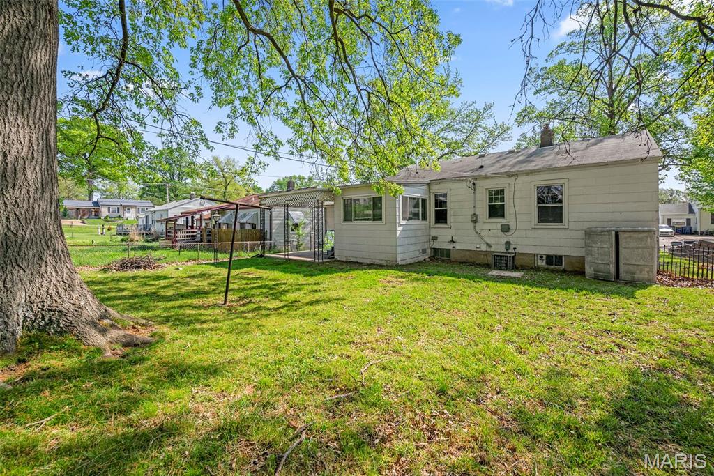 3155 O Hare Drive St. Ann, MO 63074 - Photo 23 of 24