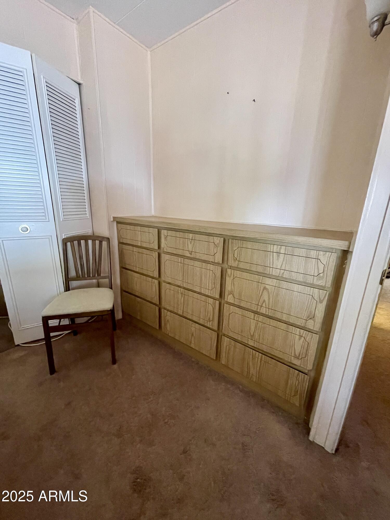 5201 West Camelback Road, Unit C110 Phoenix, AZ 85031 - Photo 25 of 37 Built In Dresser