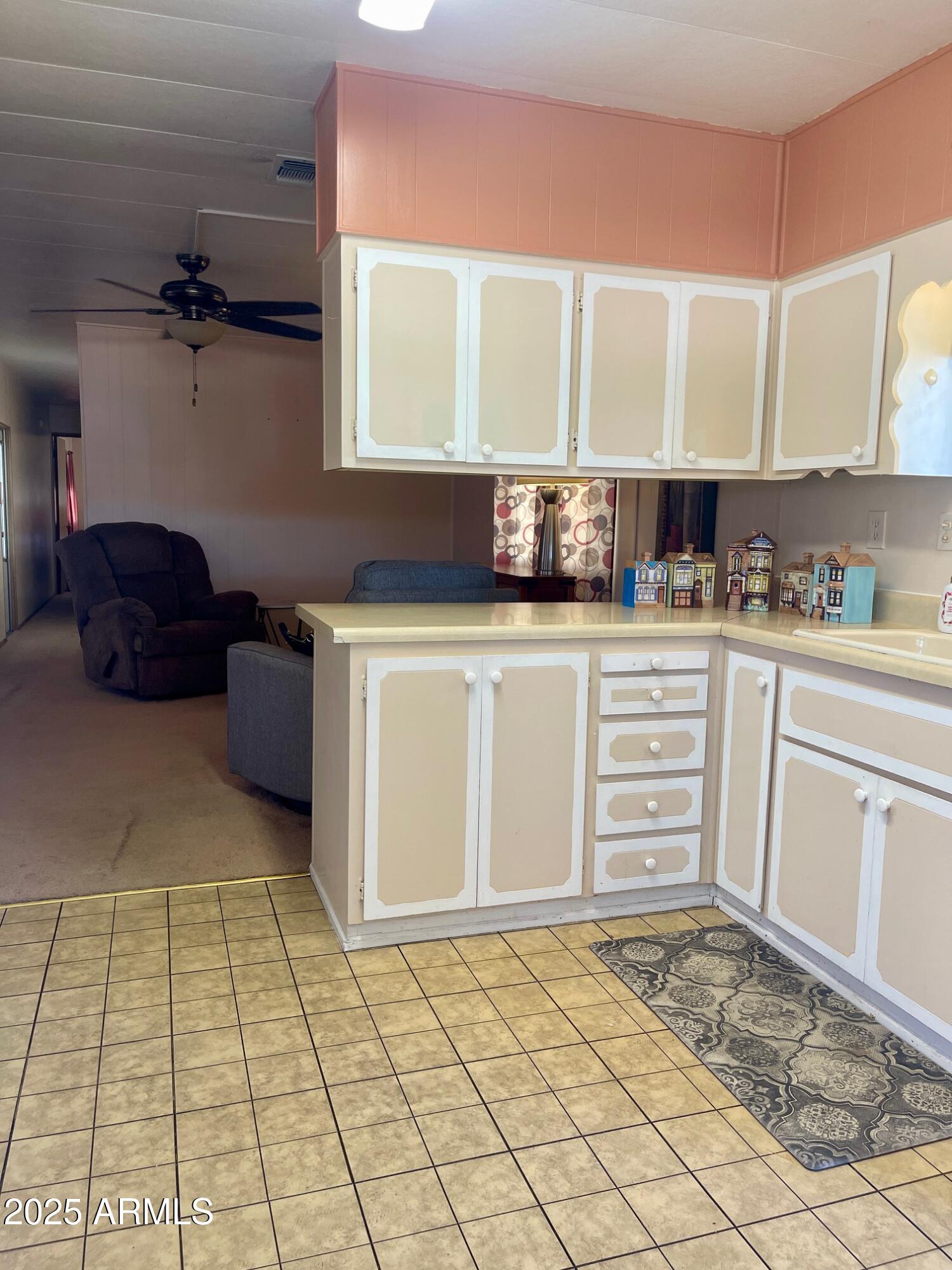5201 West Camelback Road, Unit C110 Phoenix, AZ 85031 - Photo 29 of 37 Open to Family Rm