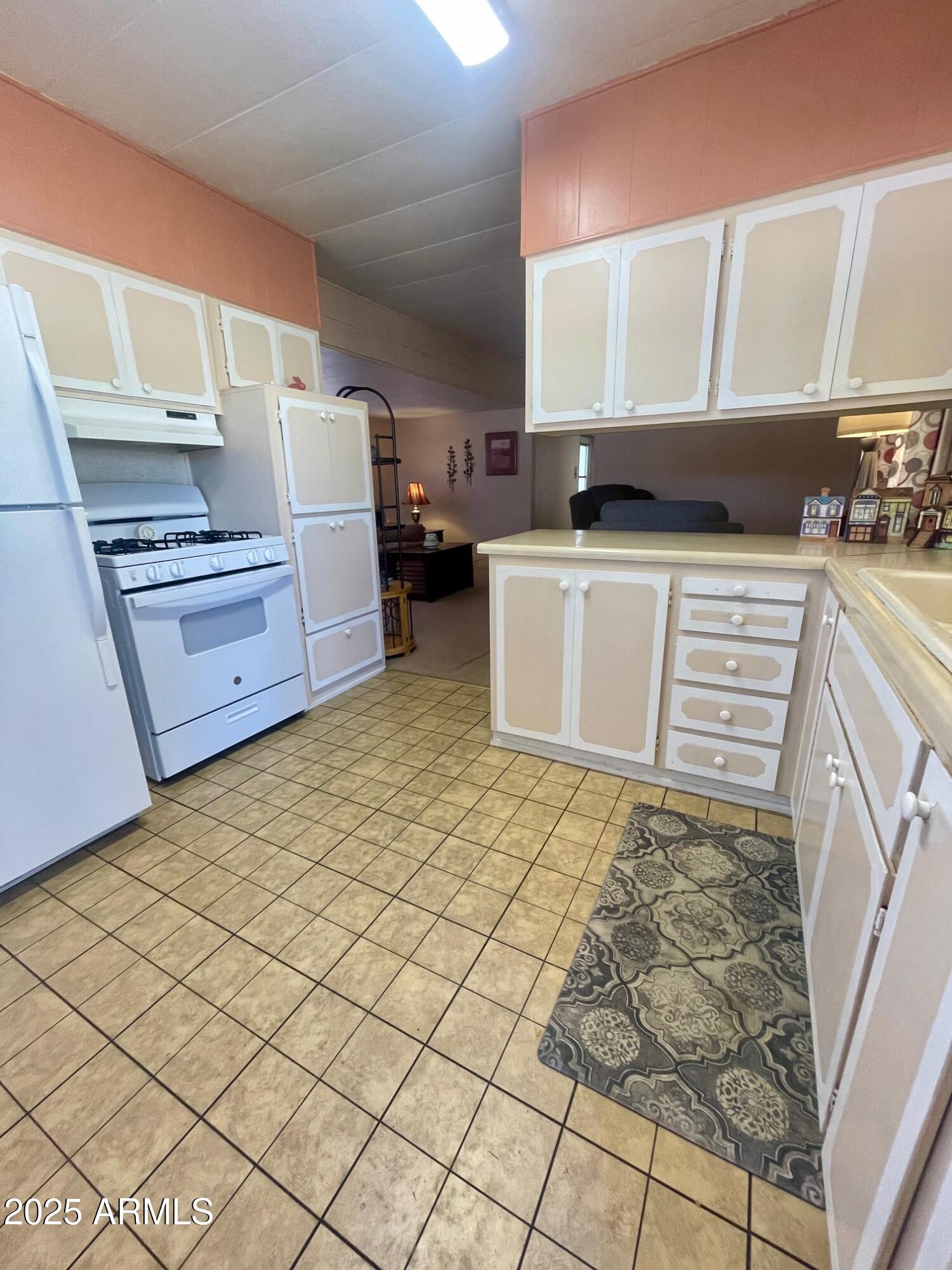 5201 West Camelback Road, Unit C110 Phoenix, AZ 85031 - Photo 30 of 37 Easy Care Floors