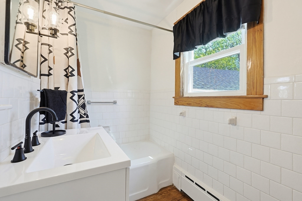 30 Linwood Street Webster, MA 01570 - Photo 18 of 40