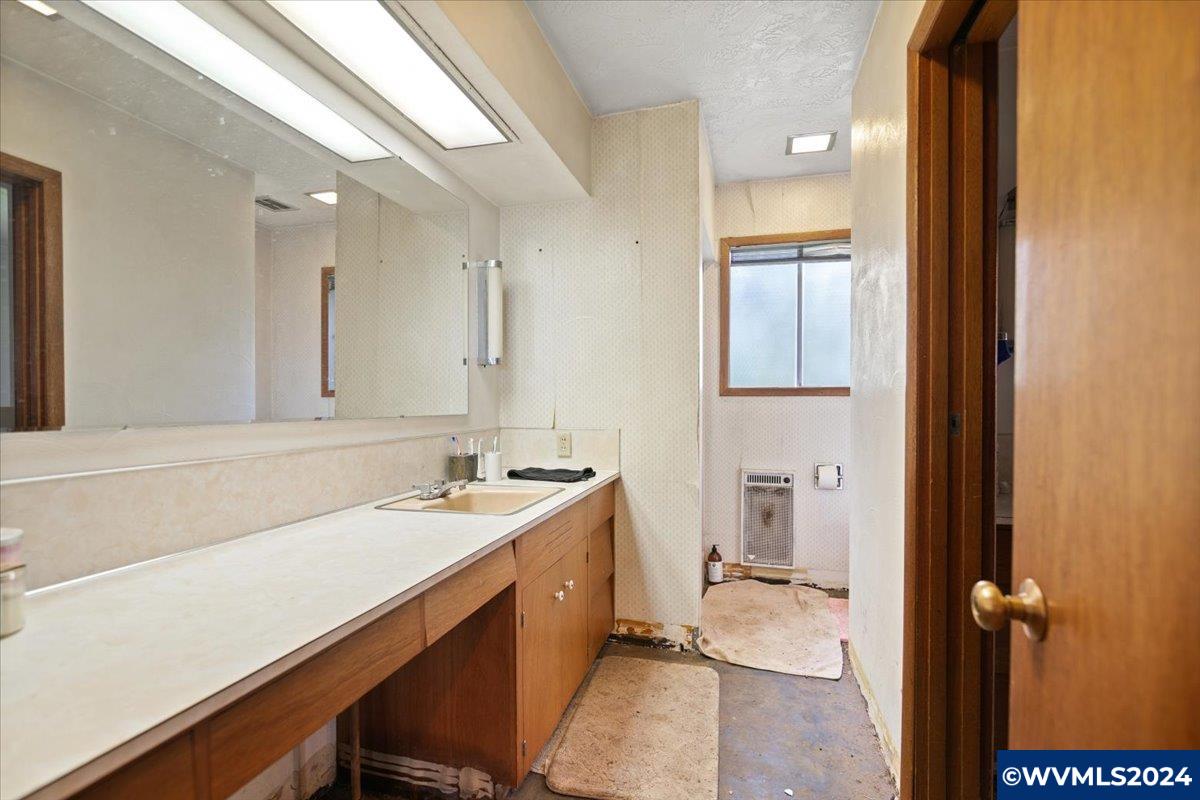 4357 Orchard Heights Road Northwest Salem, OR 97304 - Photo 27 of 38 Gallery Image 27