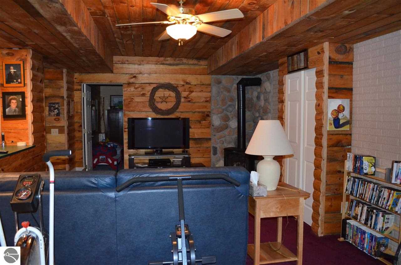 7310 Bassil Road Bellaire, MI 49615 - Photo 20 of 36 1782649-19.JPG
