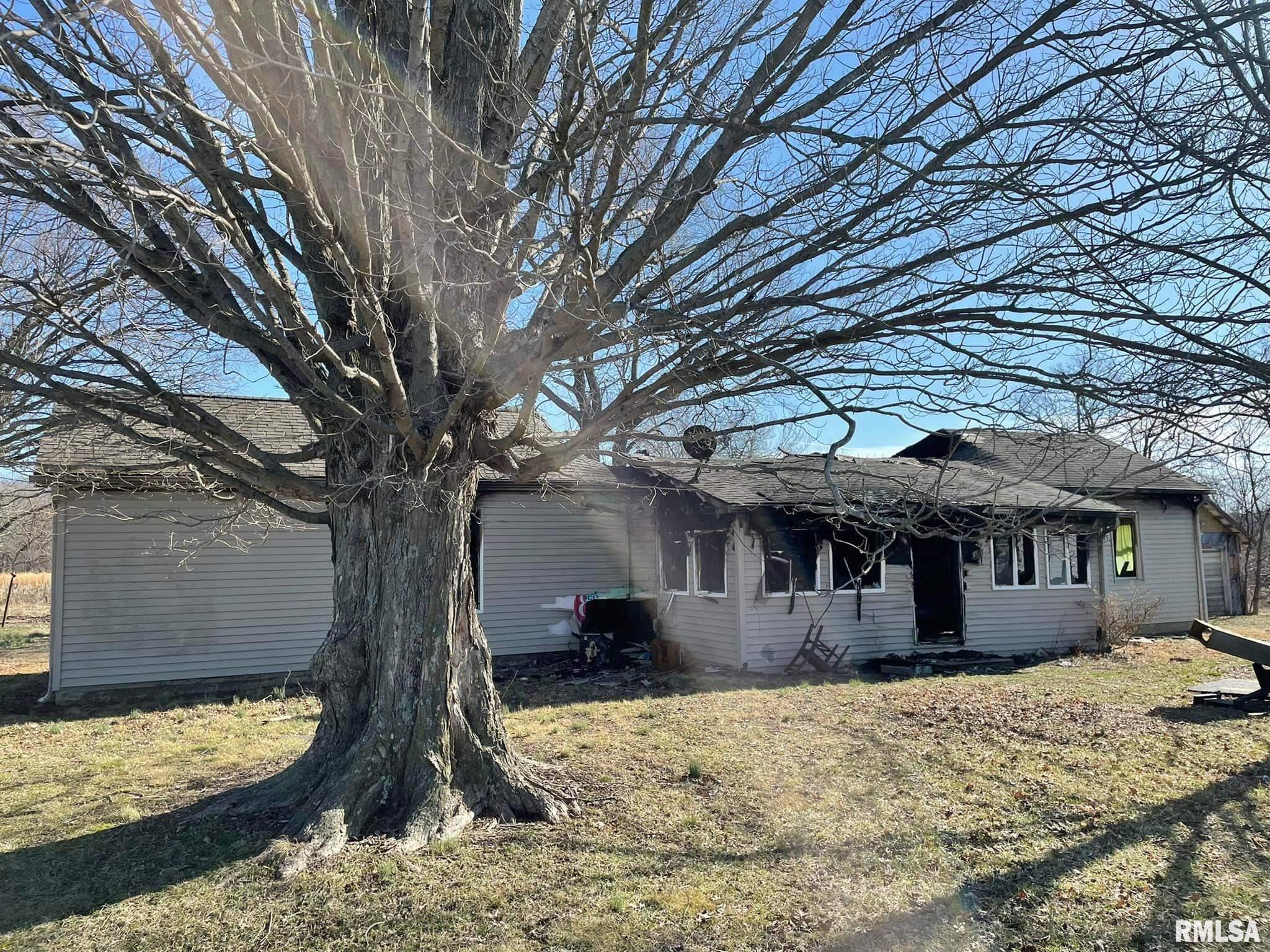 6766 Walnut Ridge Road Grantsburg, IL 62943 - Photo 8 of 20