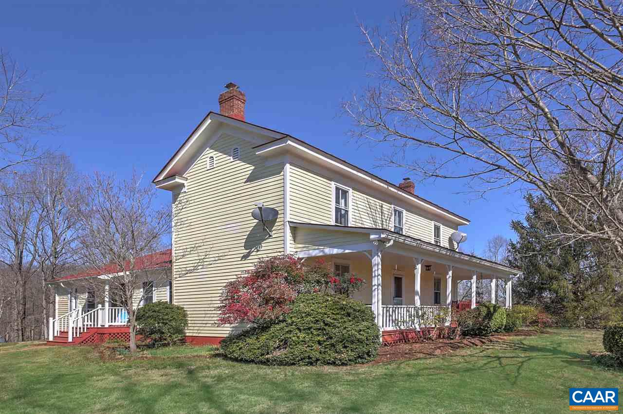481 Beautiful Run Road Rochelle, VA 22738 - Photo 2 of 45 a front view of a house with a yard