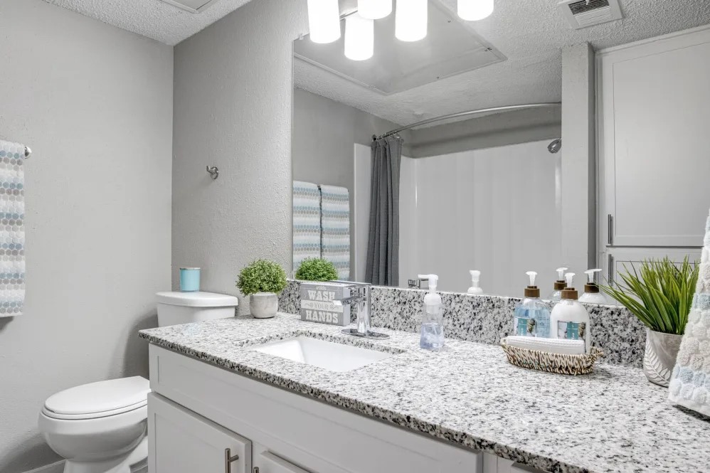 2101 Burton Drive, Unit 201 Austin, TX 78741 - Photo 3 of 12