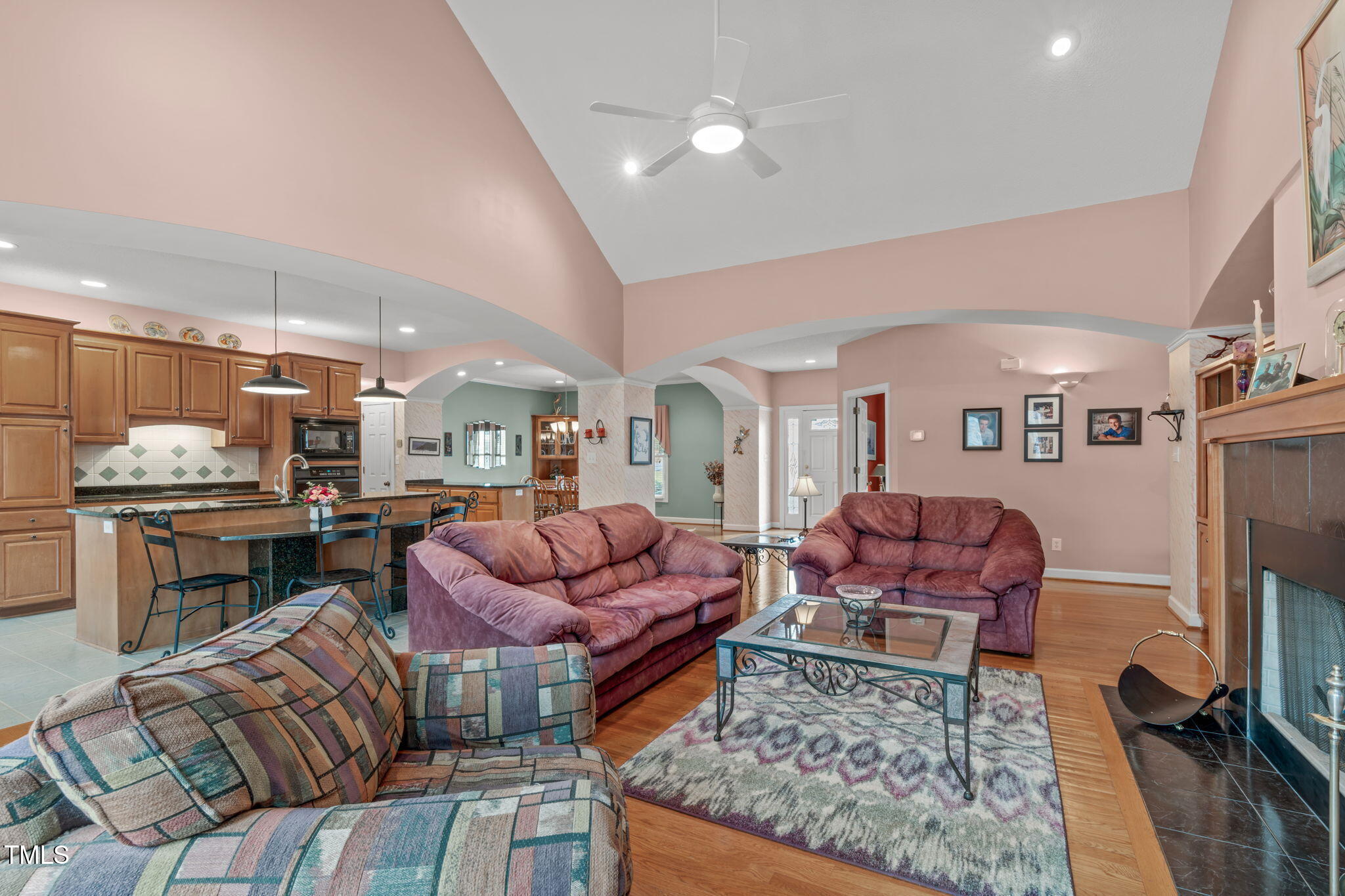 5512 Spring Bluffs Lane Raleigh, NC 27606 - Photo 11 of 48 A-10
