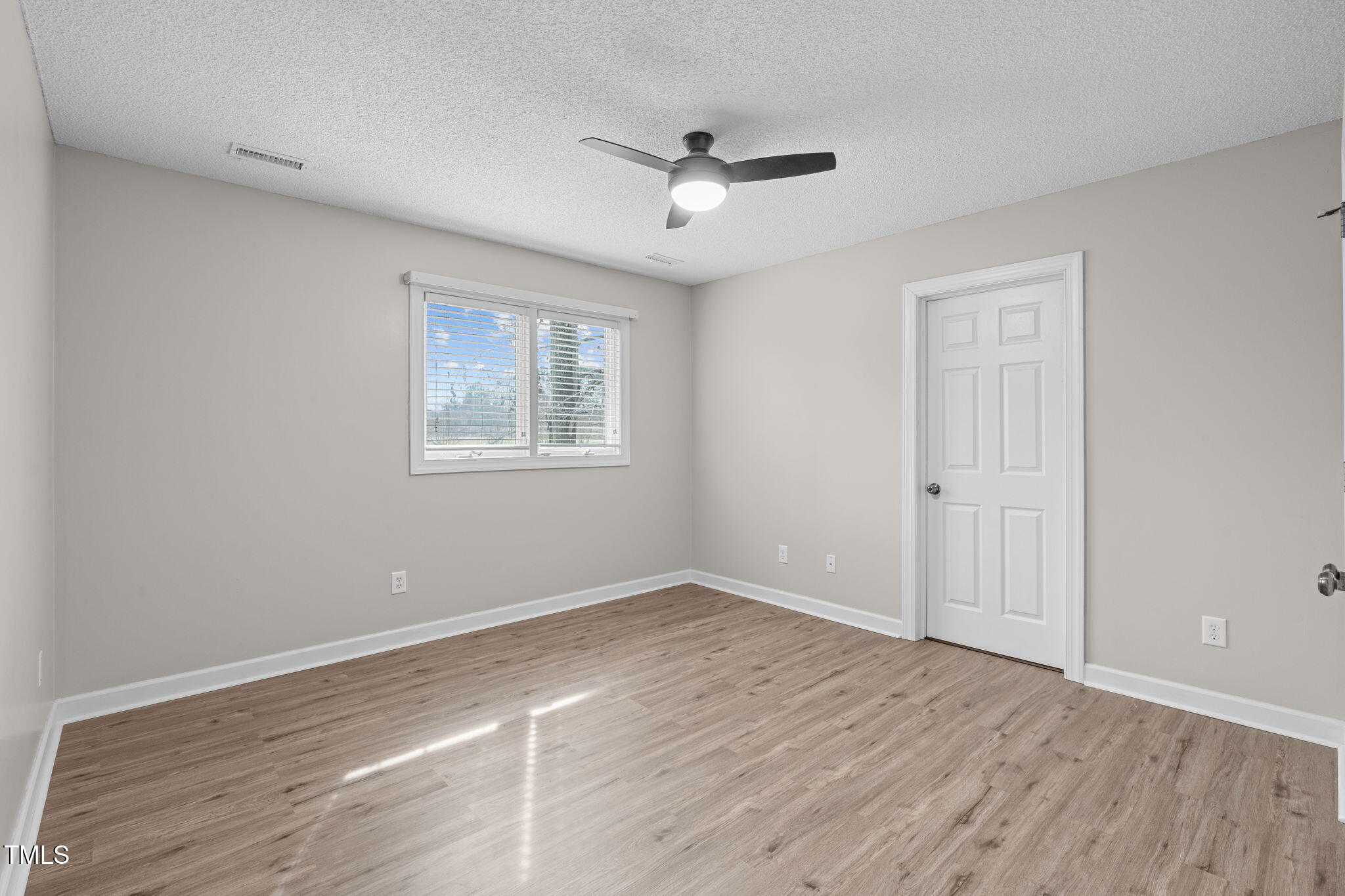 5512 Spring Bluffs Lane Raleigh, NC 27606 - Photo 30 of 48 A-29