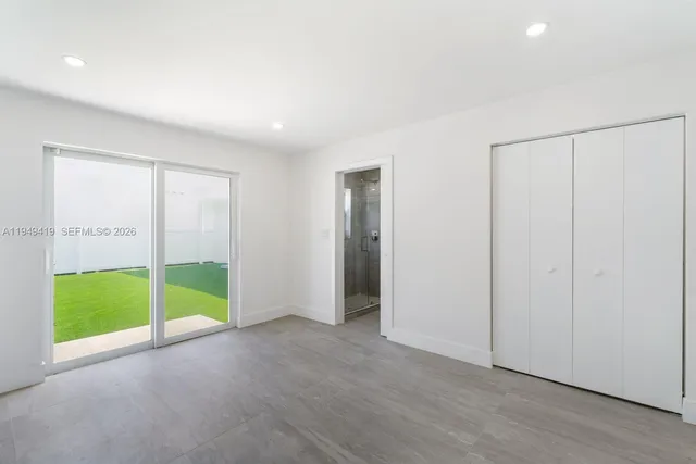 $19,900 | 430 Tamarind Drive, Hallandale Beach, FL 33009