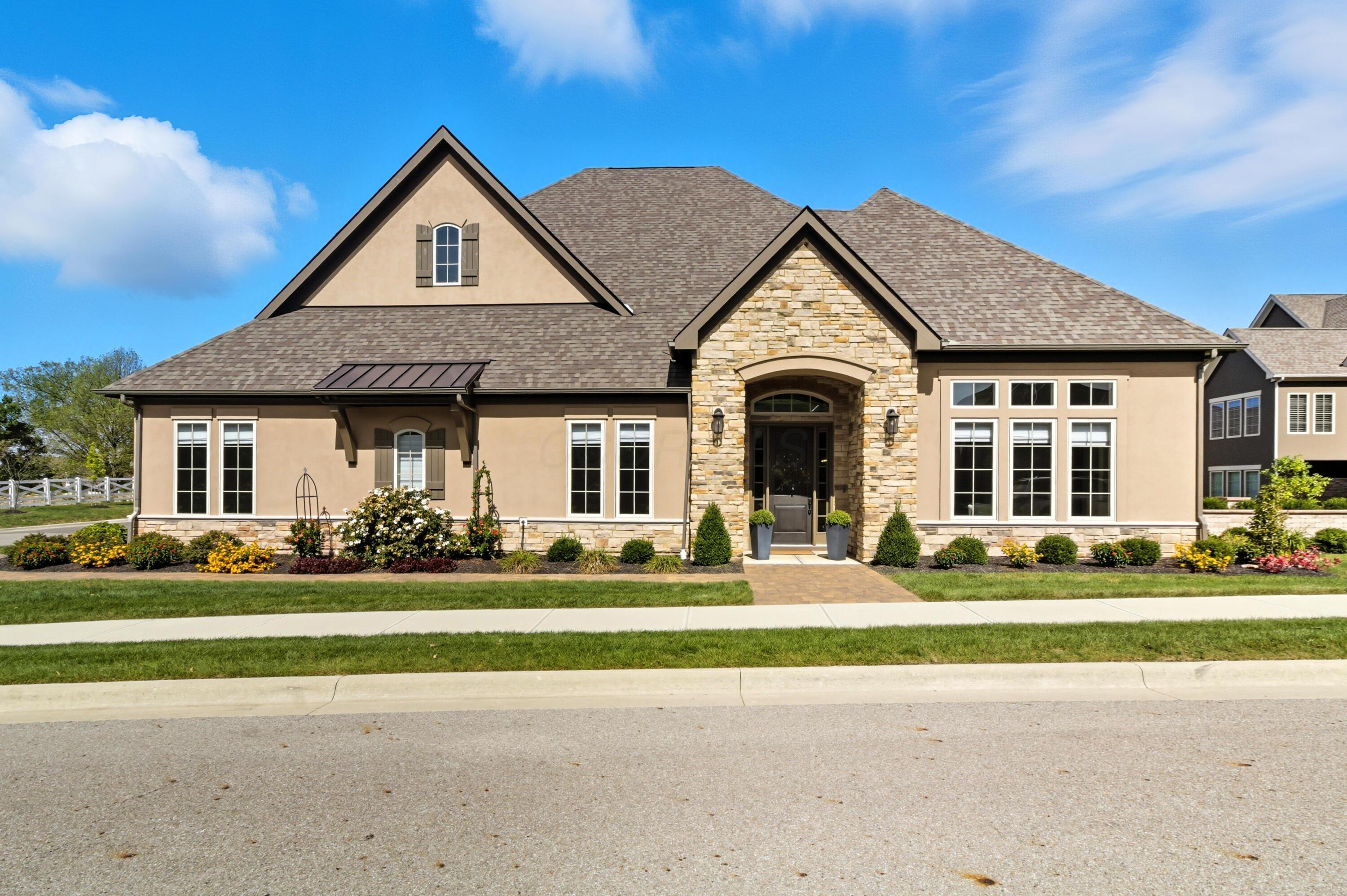 3327 Wolf Ridge Drive Dublin, OH 43017 - Photo 2 of 56
