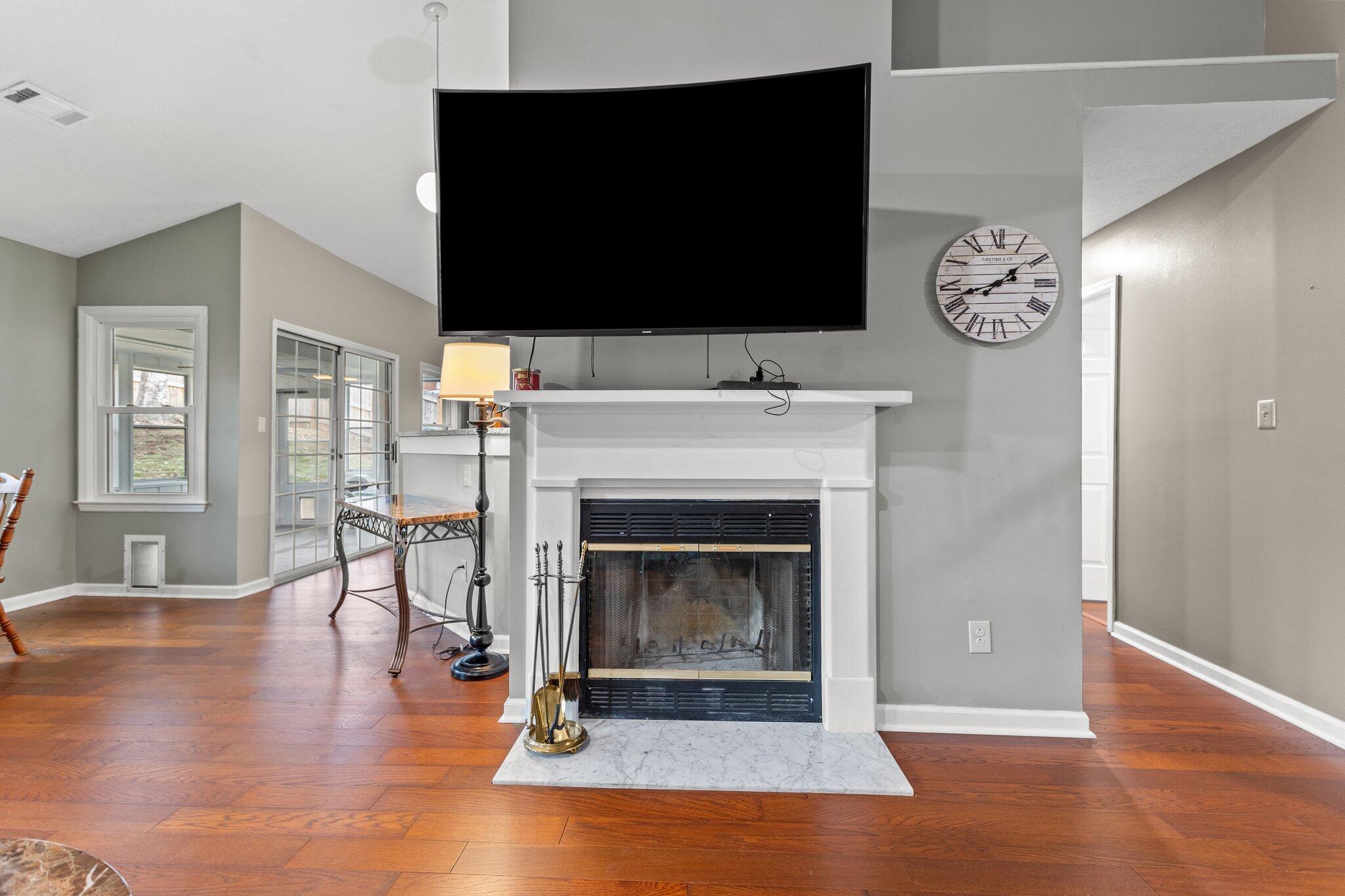 325 Squires Road Lexington, KY 40515 - Photo 7 of 25 7-web-or-mls-325-squires-rd