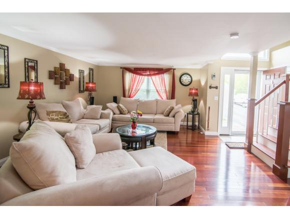 320 Fox Run Road, Unit 320 Hudson, NH 03051 - Photo 3 of 31