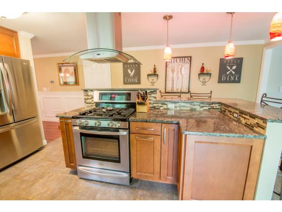 320 Fox Run Road, Unit 320 Hudson, NH 03051 - Photo 10 of 31