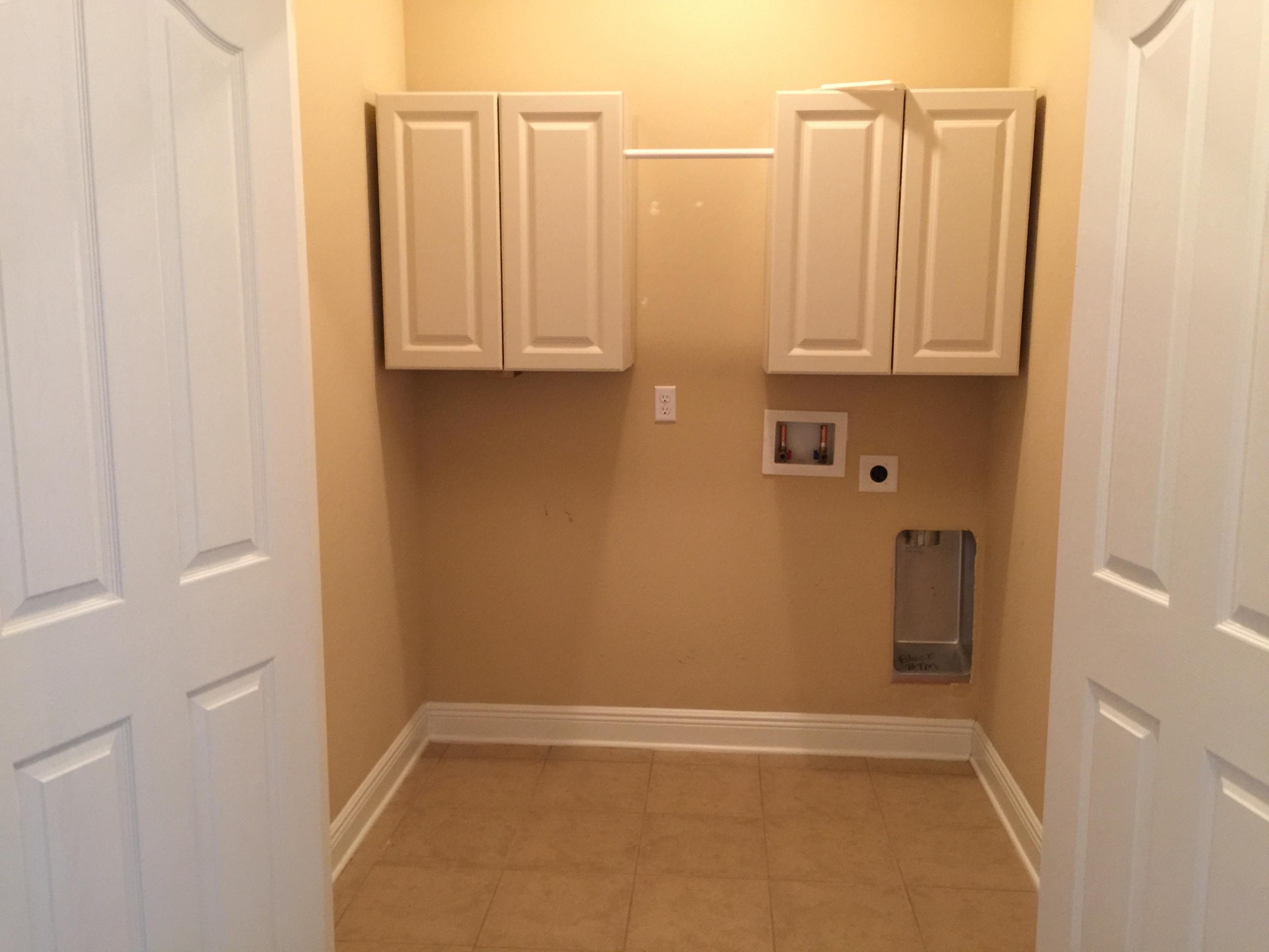 660 Red Fern Road Crestview, FL 32536 - Photo 18 of 32 a view of an empty room