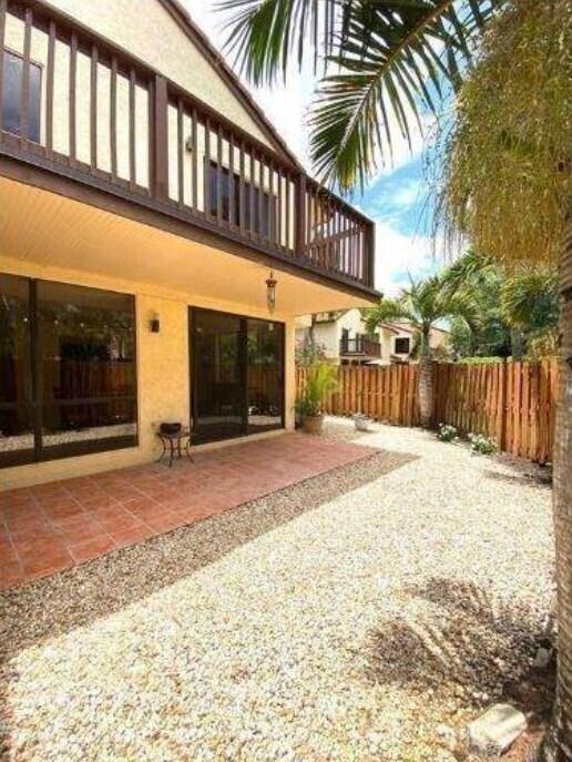 5705 Fox Hollow Drive, Unit B Boca Raton, FL 33486 - Photo 27 of 30 27
