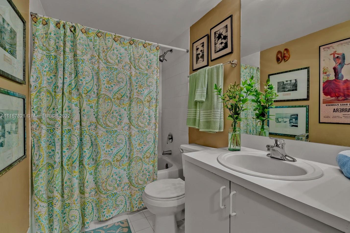 1401 Bay Road, Unit 209 Miami Beach, FL 33139 - Photo 33 of 37 Guest Bathroom