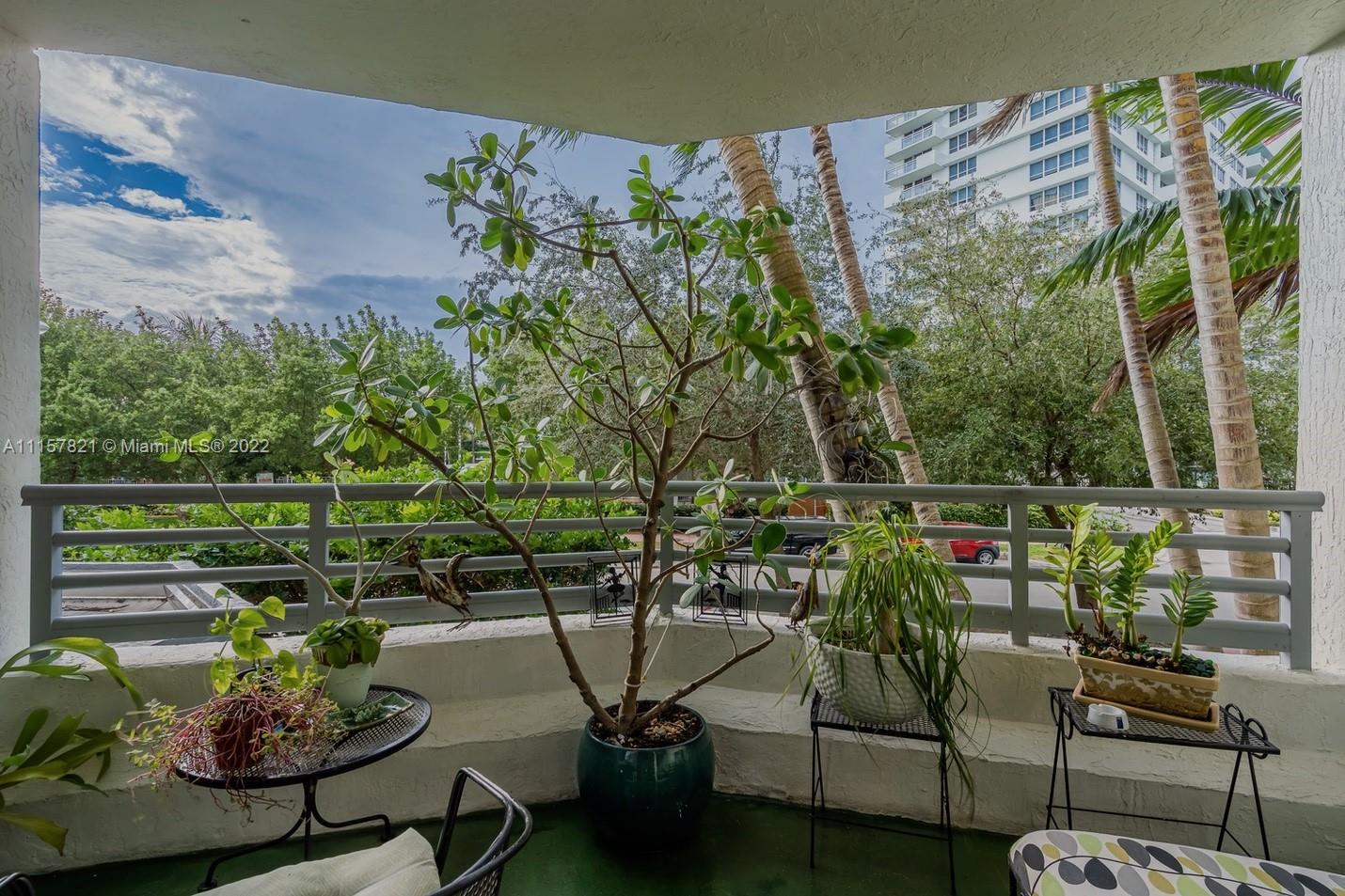 1401 Bay Road, Unit 209 Miami Beach, FL 33139 - Photo 37 of 37 Patio