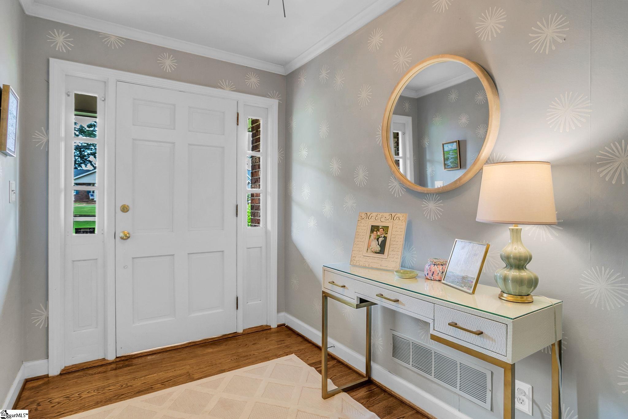 602 Wembley Road Greenville, SC 29607 - Photo 5 of 41