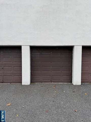 $2,150 | 2340 Linwood Avenue, Unit 2C, Fort Lee, NJ 07024