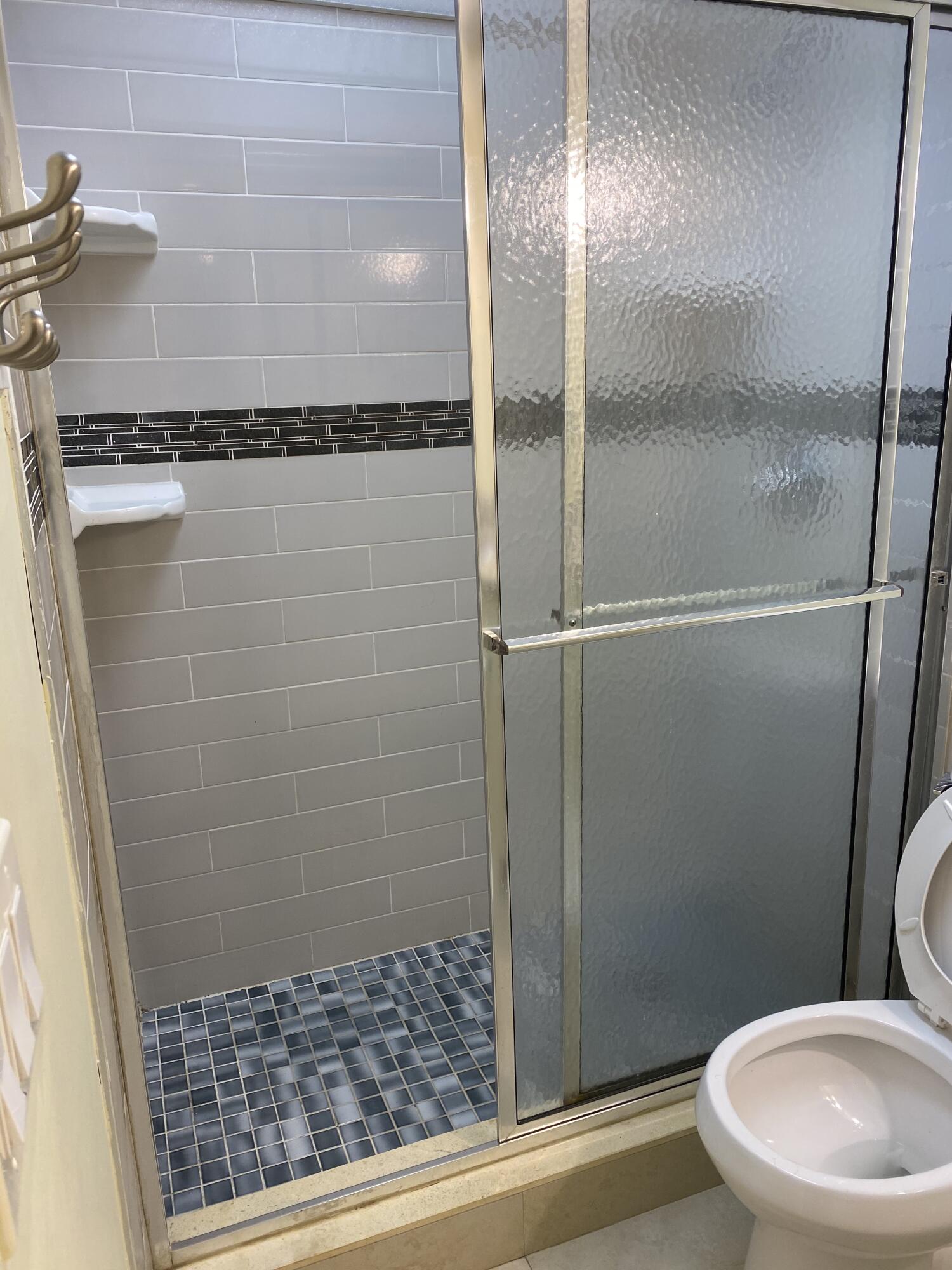 644 Northwest 13th Street, Unit 160 Boca Raton, FL 33486 - Photo 6 of 10 Master Shower