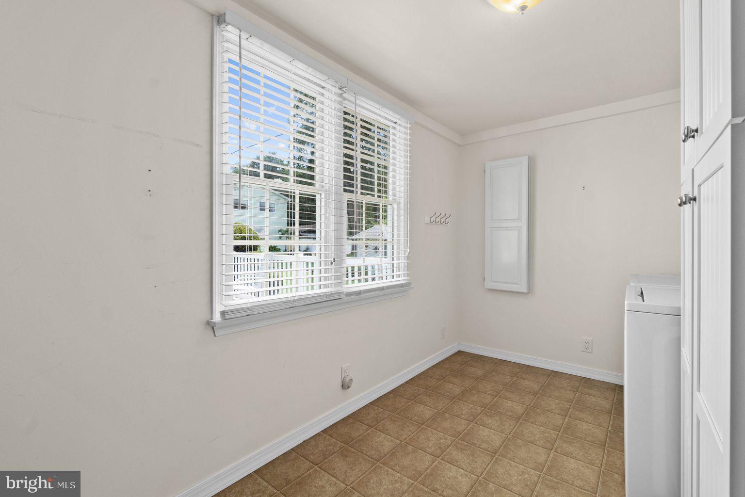 3924 New Section Road Baltimore, MD 21220 - Photo 14 of 55 Laundry Room