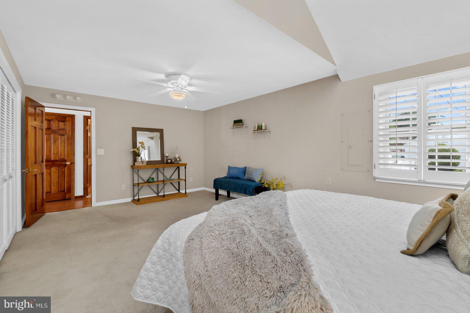 3924 New Section Road Baltimore, MD 21220 - Photo 18 of 55 Ceiling Fan And Cathedral Ceiling