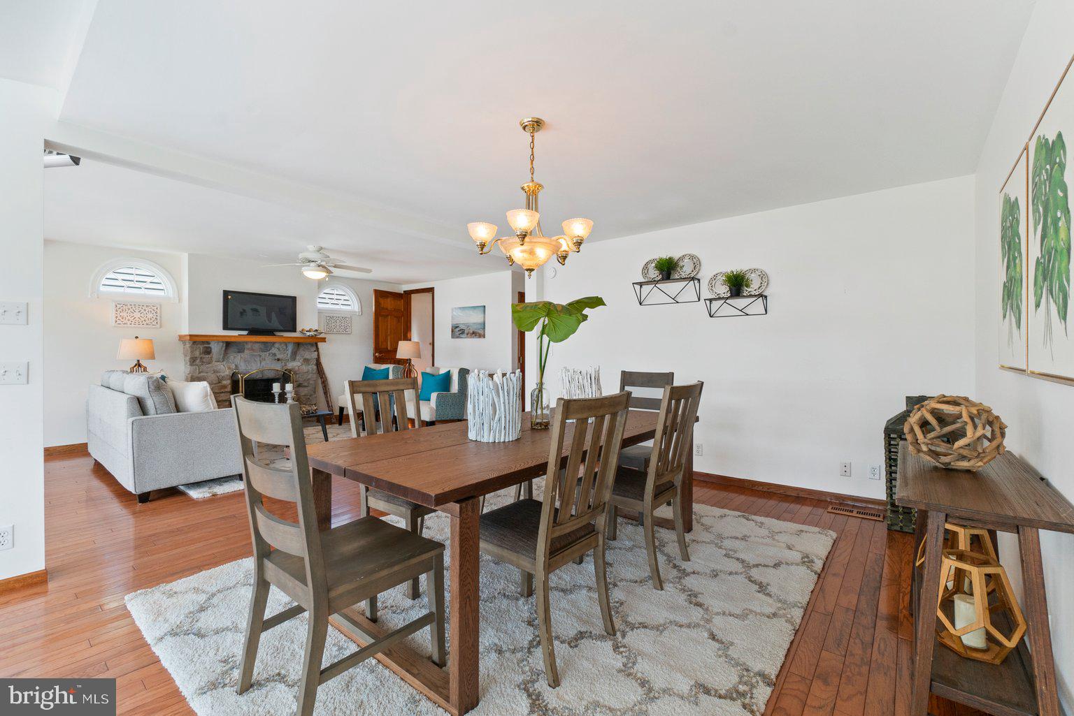 3924 New Section Road Baltimore, MD 21220 - Photo 24 of 55 Hardwood Floor