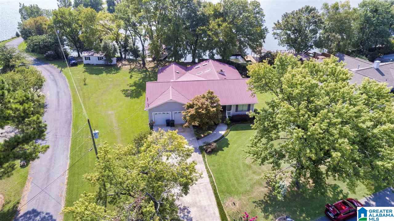 708 Cove Point Drive Riverside, AL 35135 - Photo 2 of 50