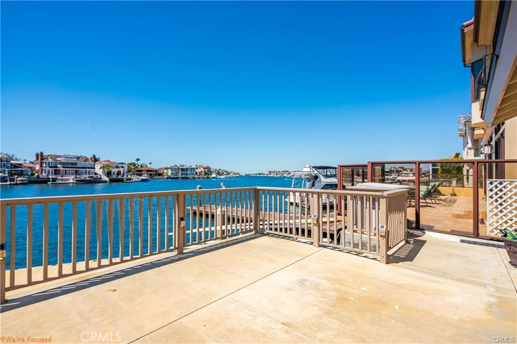 16661 Carousel Lane Huntington Beach, CA 92649 - Photo 38 of 47 a view of a balcony with city view