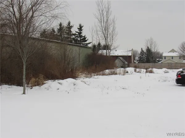 $529,000 | 3020 Niagara Falls Boulevard, Wheatfield, NY 14120