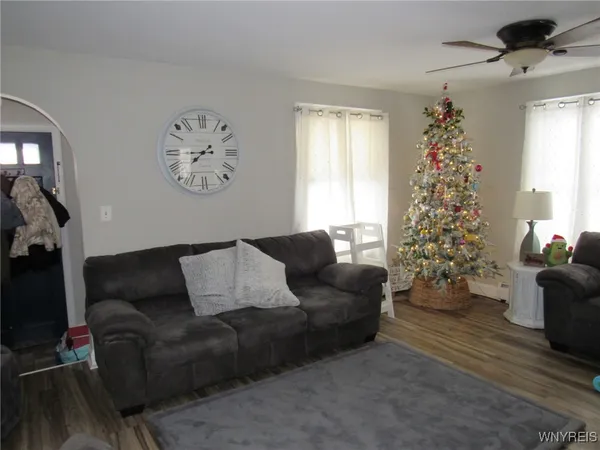 $529,000 | 3020 Niagara Falls Boulevard, Wheatfield, NY 14120
