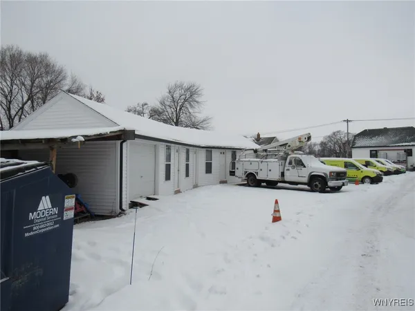 $529,000 | 3020 Niagara Falls Boulevard, Wheatfield, NY 14120
