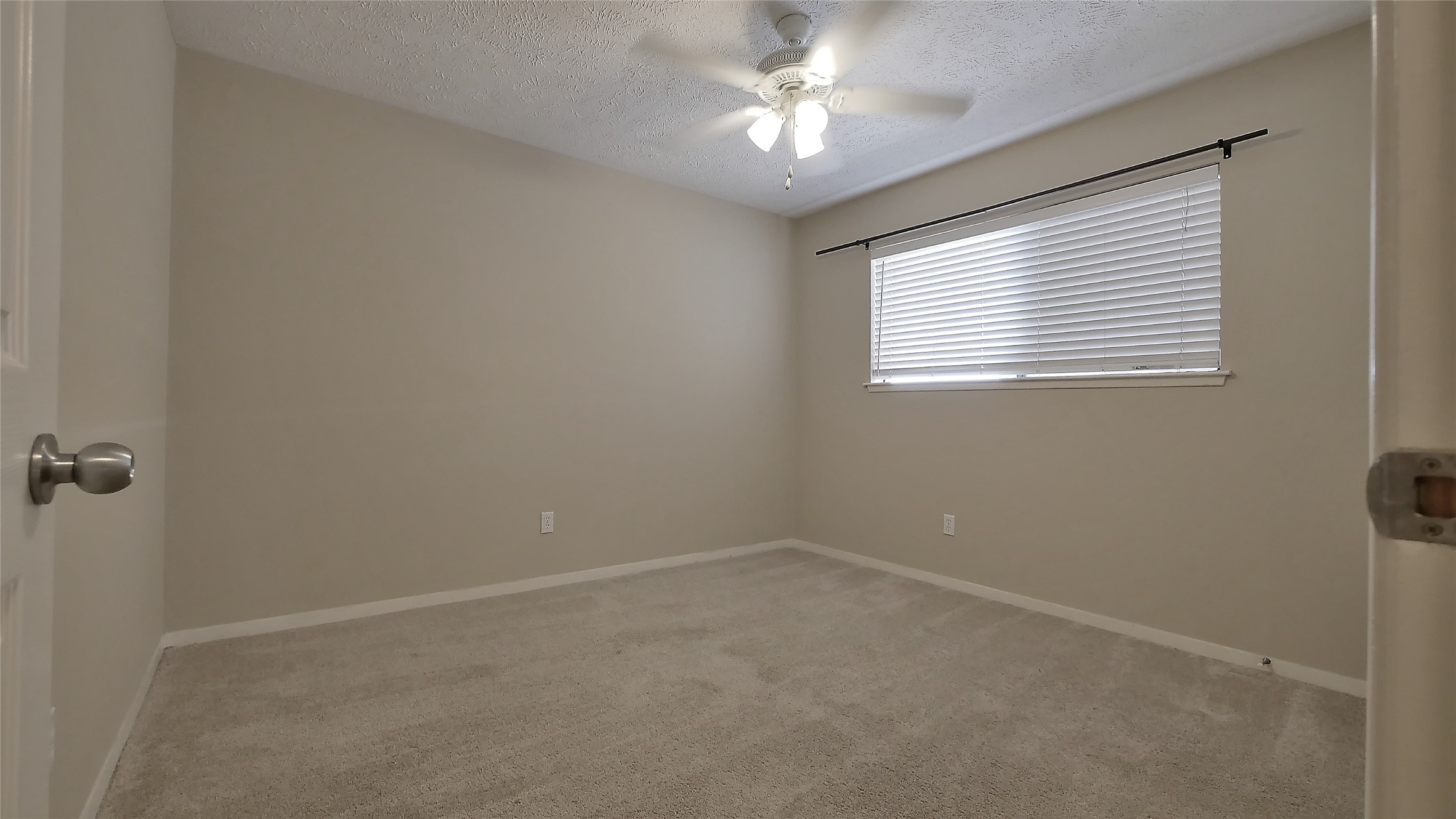 21626 Park Tree Lane Katy, TX 77450 - Photo 25 of 28 3rd Bedroom