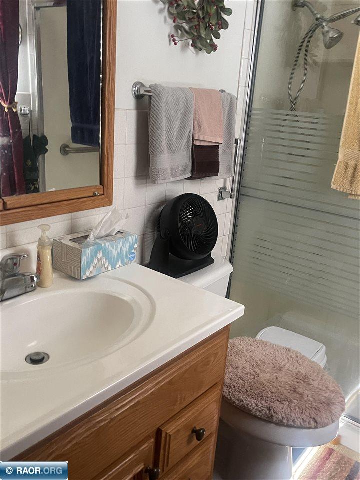 1921 East 26th Street Hibbing, MN 55746 - Photo 7 of 12