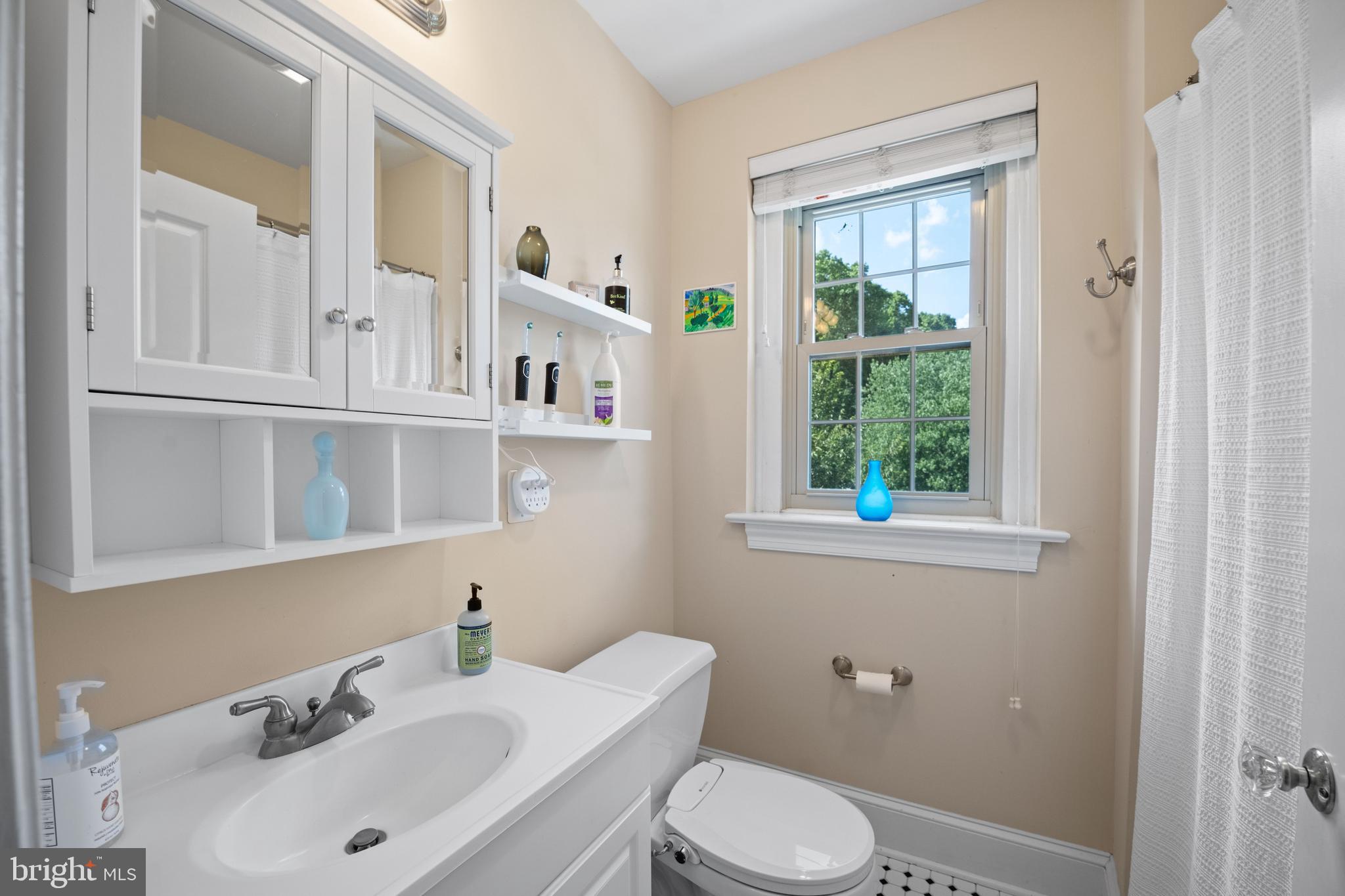 212 Idris Road, Unit A2 Merion Station, PA 19066 - Photo 26 of 27 Updated Full Bathroom