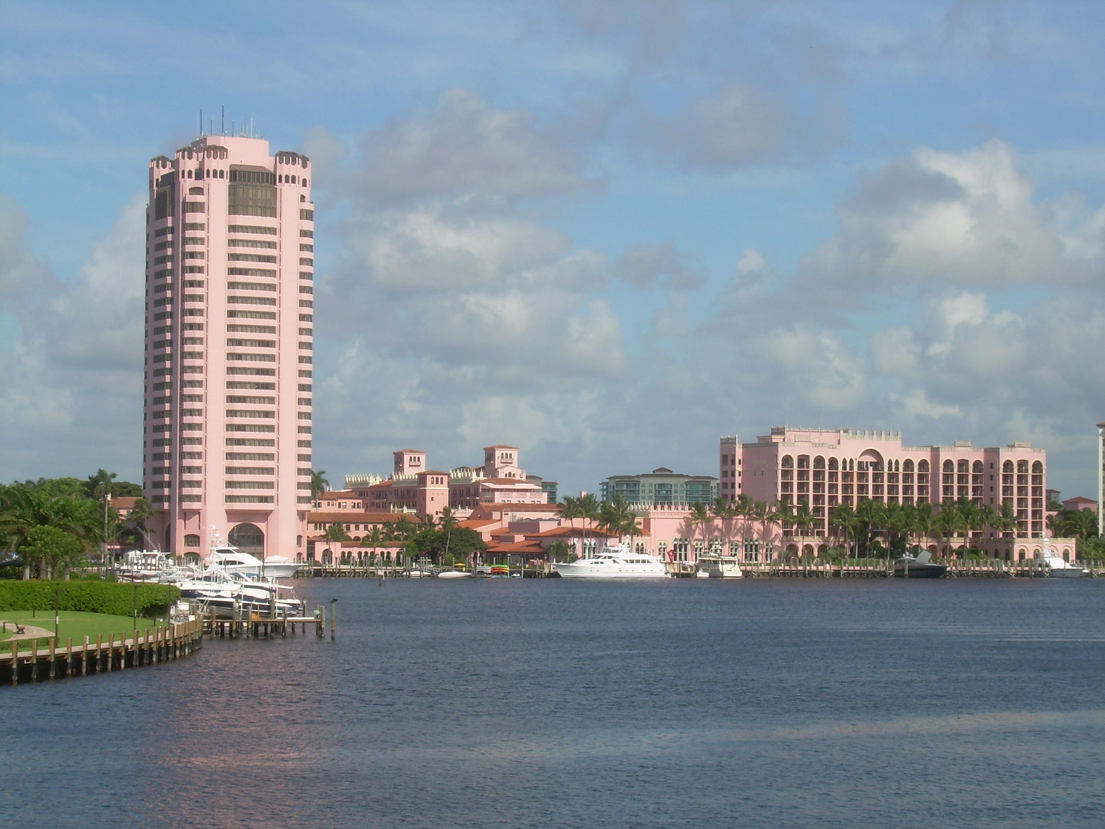 1000 Spanish River Road, Unit 3B Boca Raton, FL 33432 - Photo 22 of 28 Lake Boca