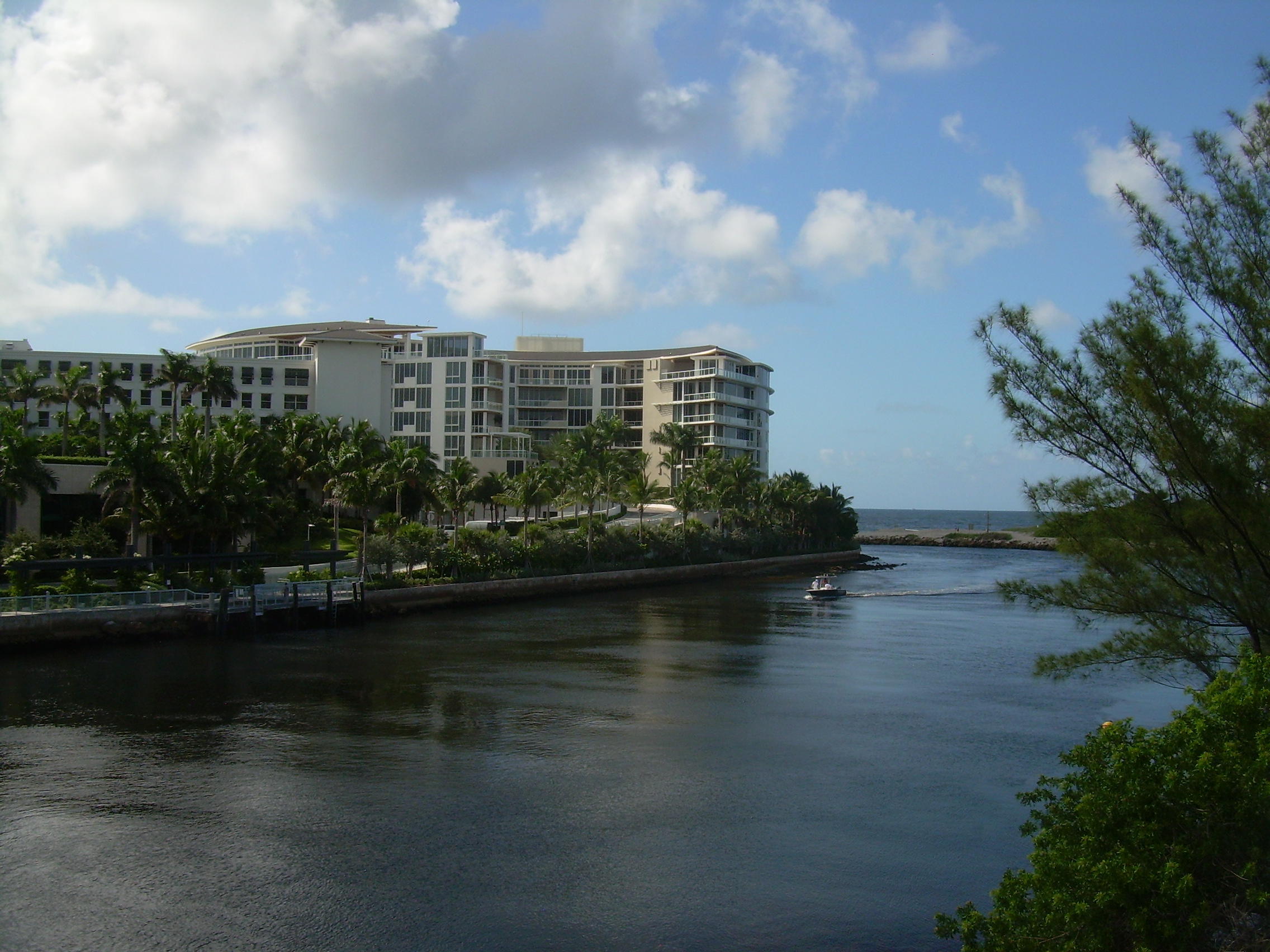 1000 Spanish River Road, Unit 3B Boca Raton, FL 33432 - Photo 23 of 28 Boca Inlet