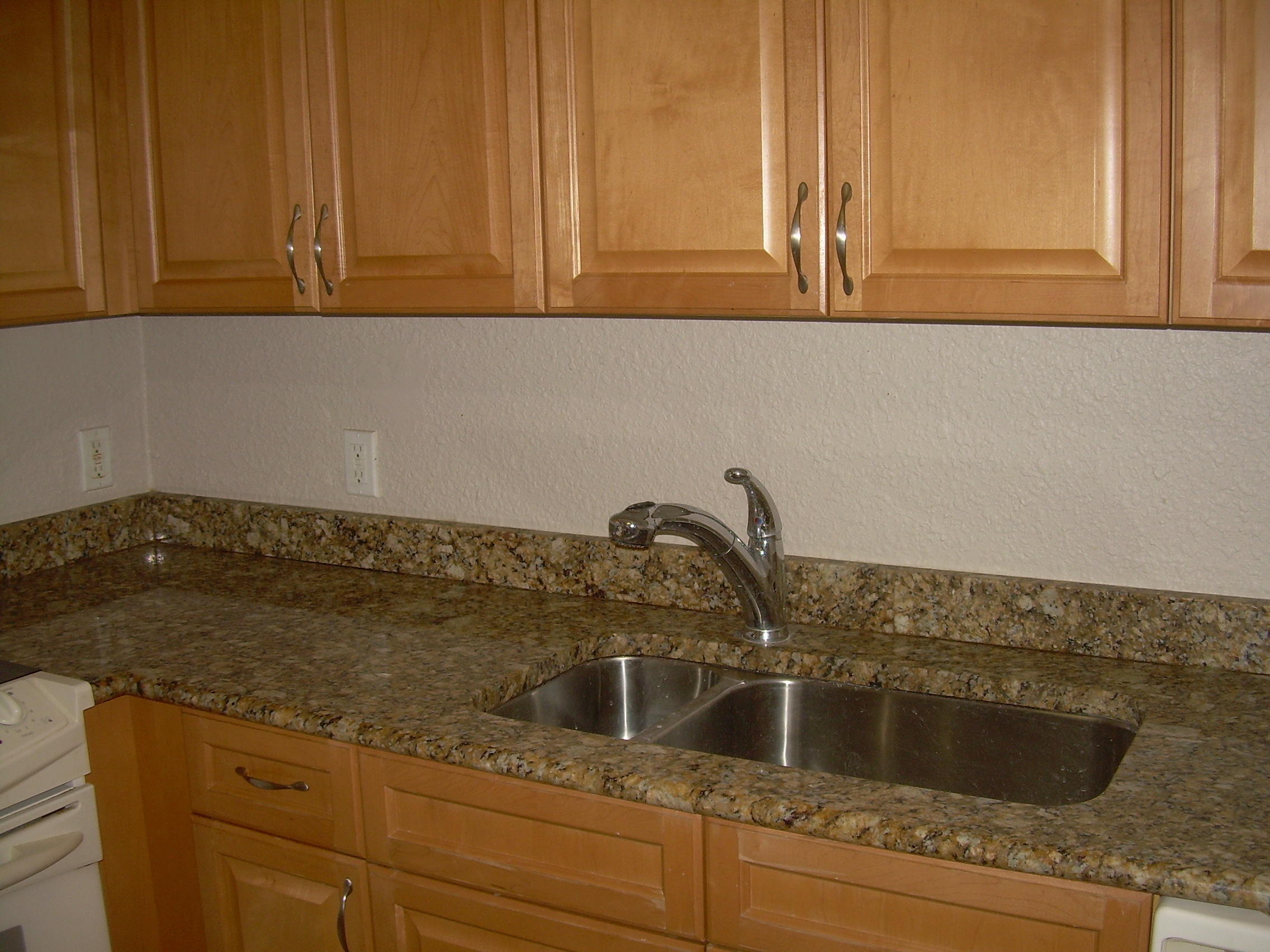 1000 Spanish River Road, Unit 3B Boca Raton, FL 33432 - Photo 6 of 28 Kitchen