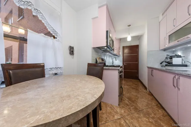 $715,000 | 99-72 66th Road, Unit 1Z | Rego Park