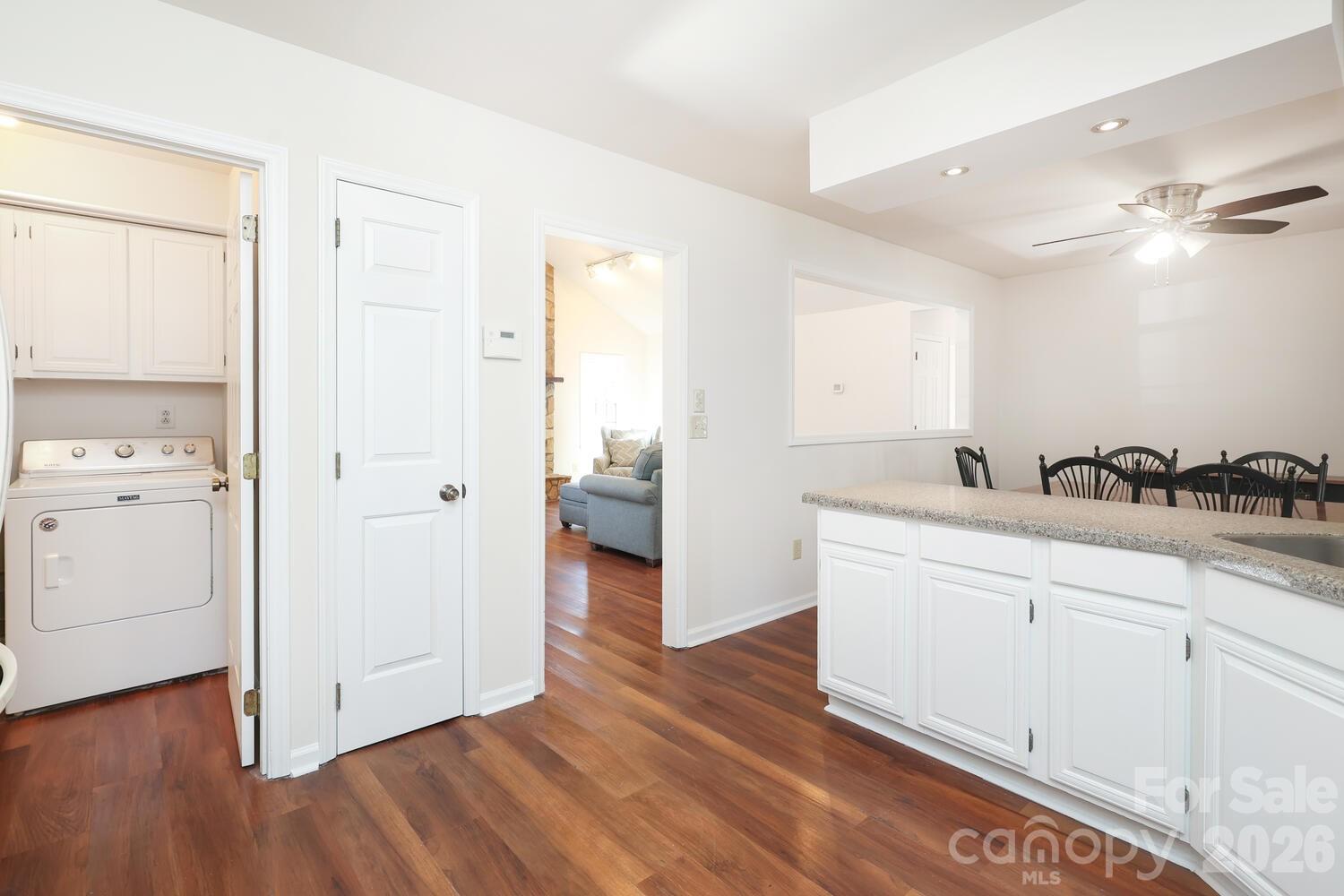 9013 Raintree Lane Charlotte, NC 28277 - Photo 12 of 42 Gallery Image 12