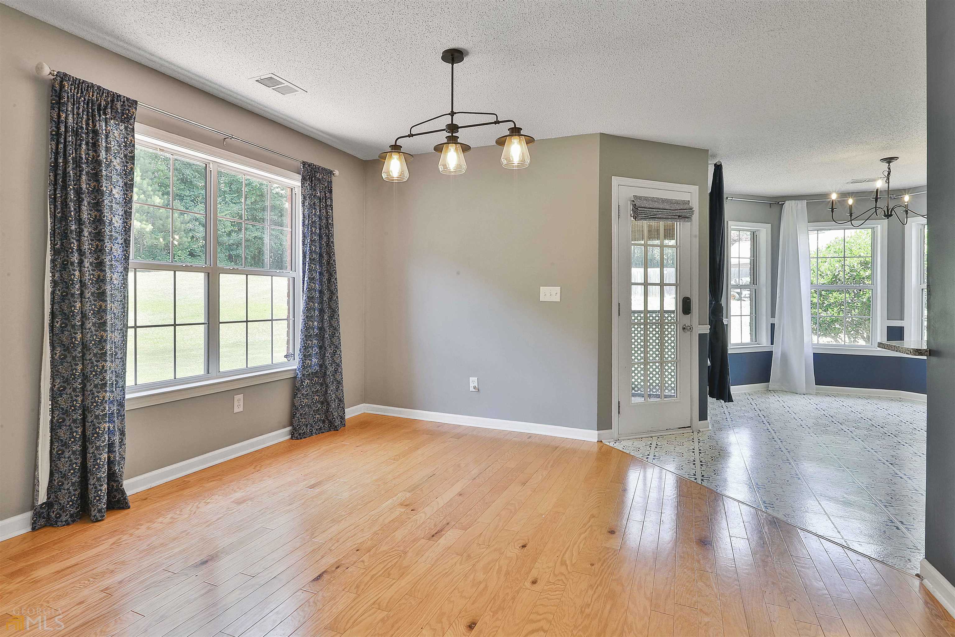 100 Riverside Walk Sharpsburg, GA 30277 - Photo 13 of 52