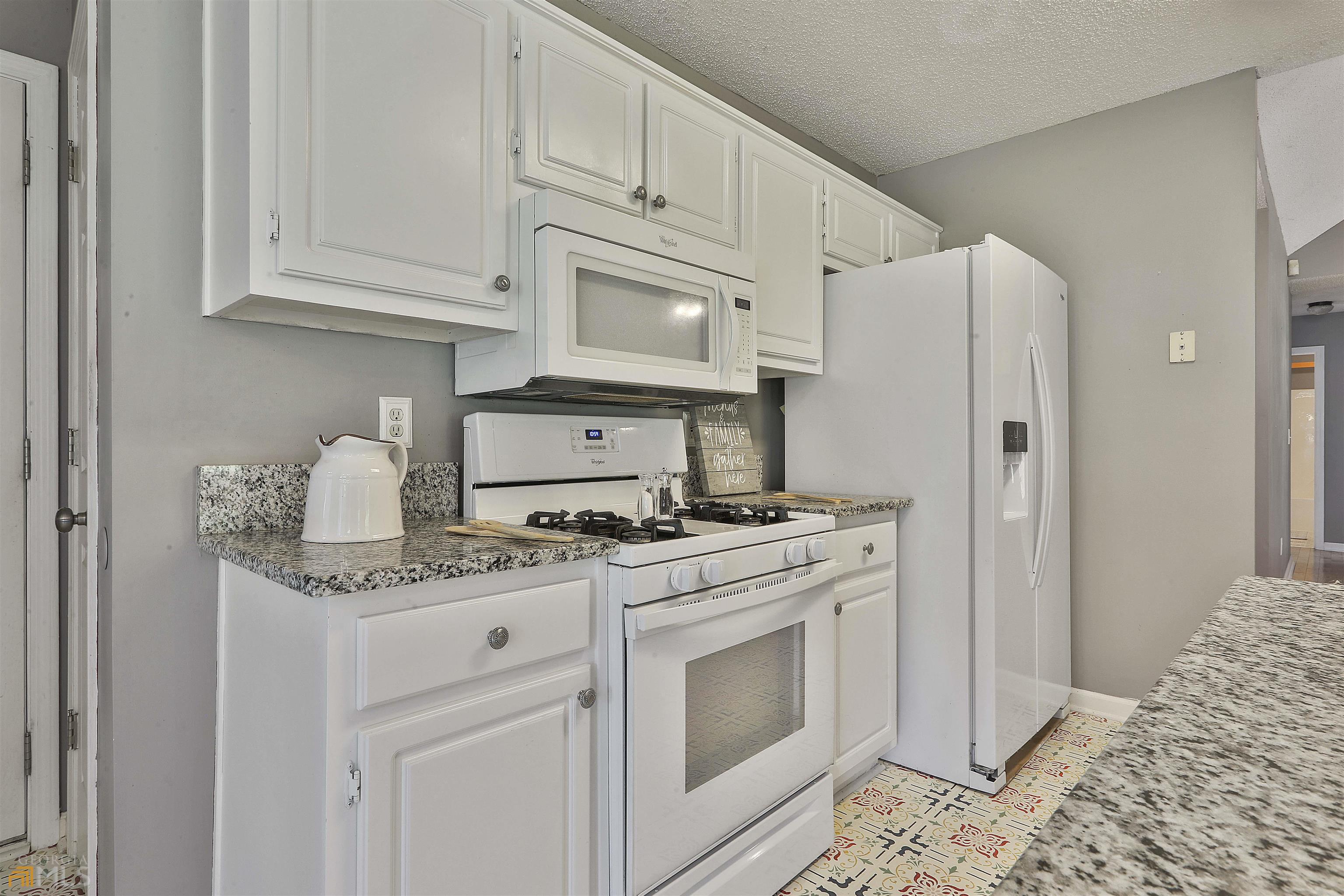 100 Riverside Walk Sharpsburg, GA 30277 - Photo 20 of 52