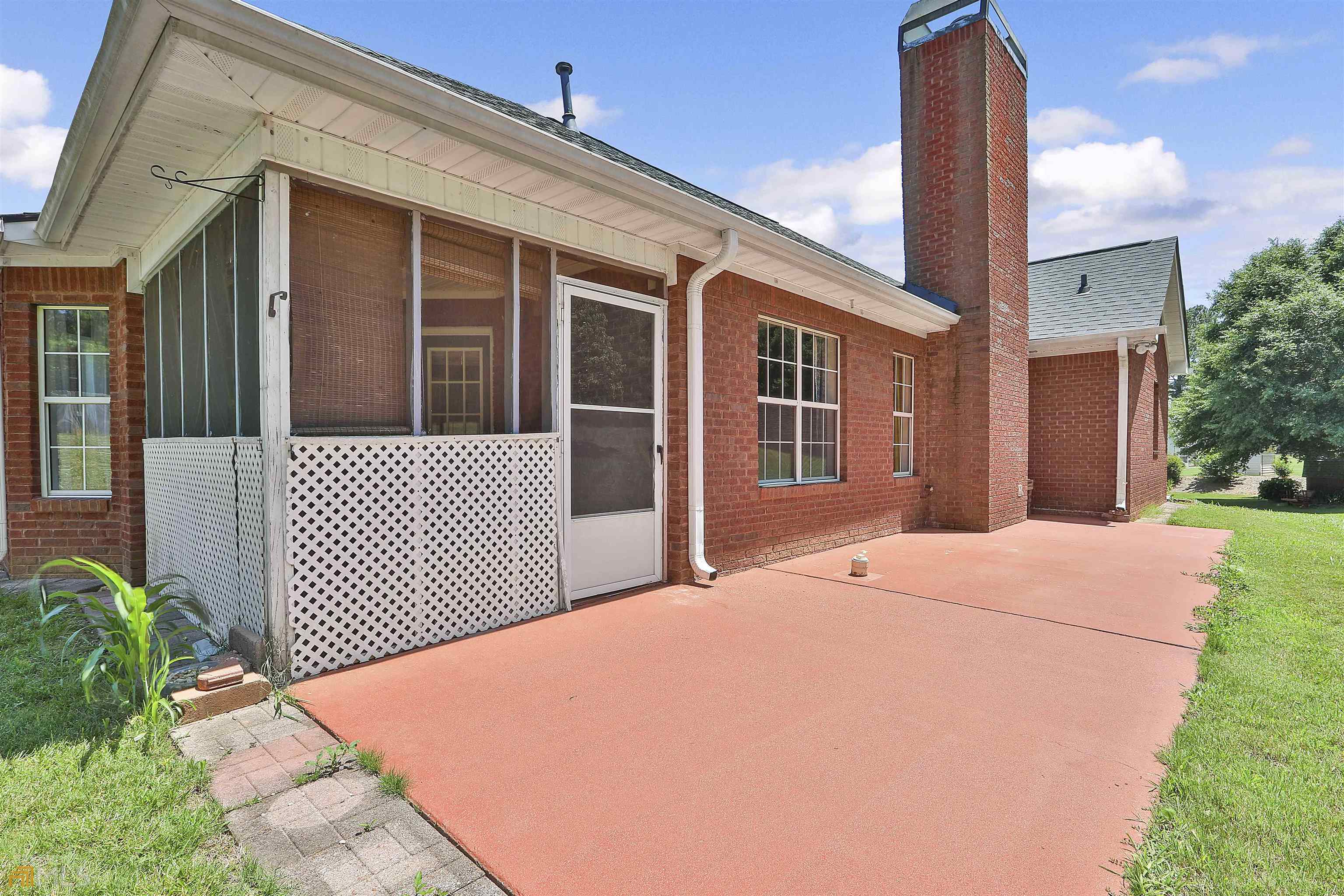 100 Riverside Walk Sharpsburg, GA 30277 - Photo 36 of 52