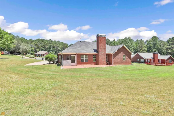 $2,295 | 100 Riverside Walk, Sharpsburg, GA 30277